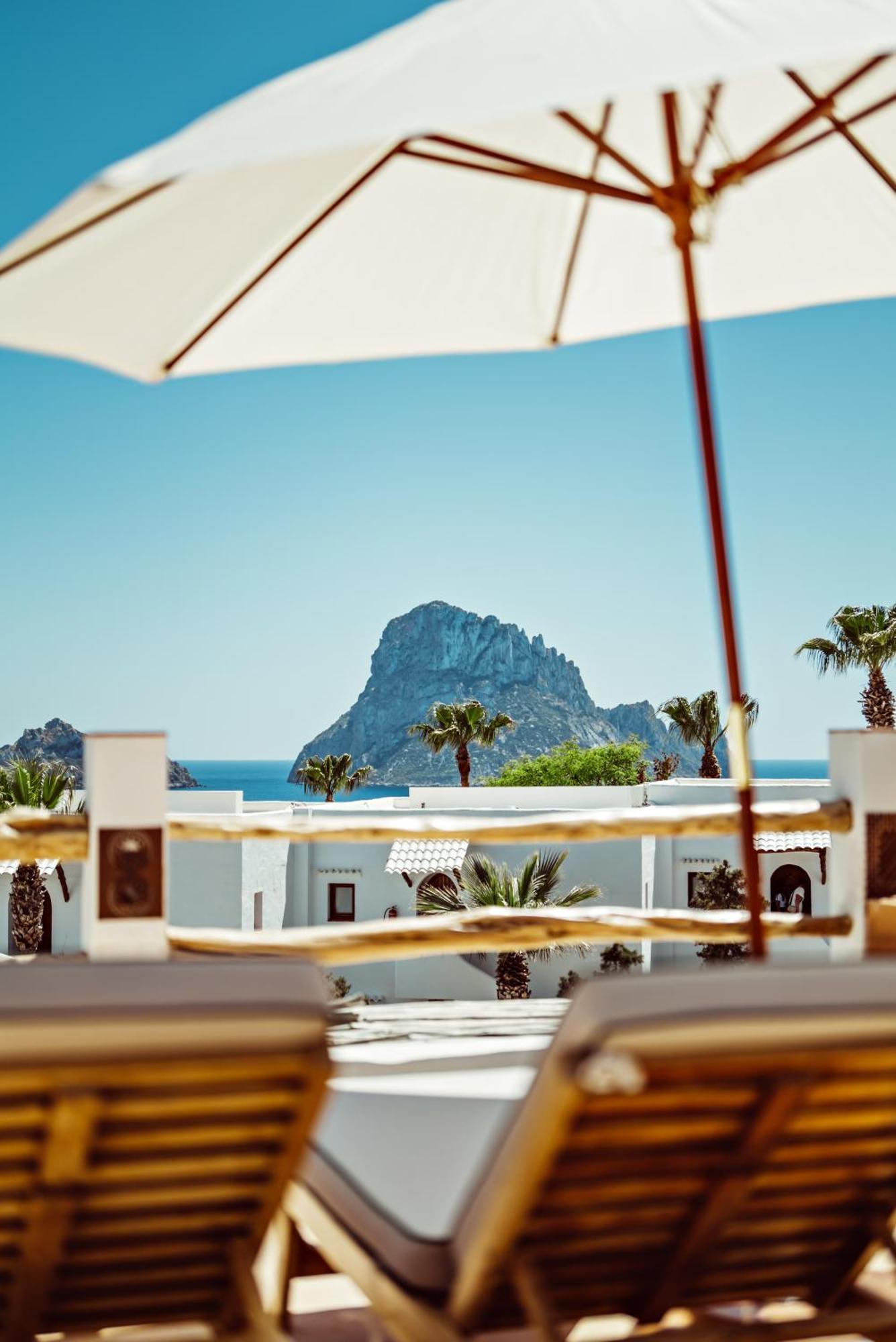 Petunia Ibiza, A Beaumier Hotel (Adults Only) カラ・ヴァデラ エクステリア 写真